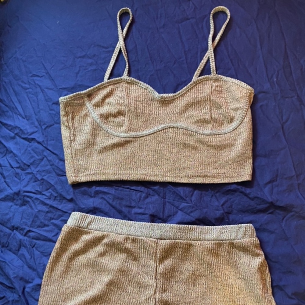 Two Piece Set